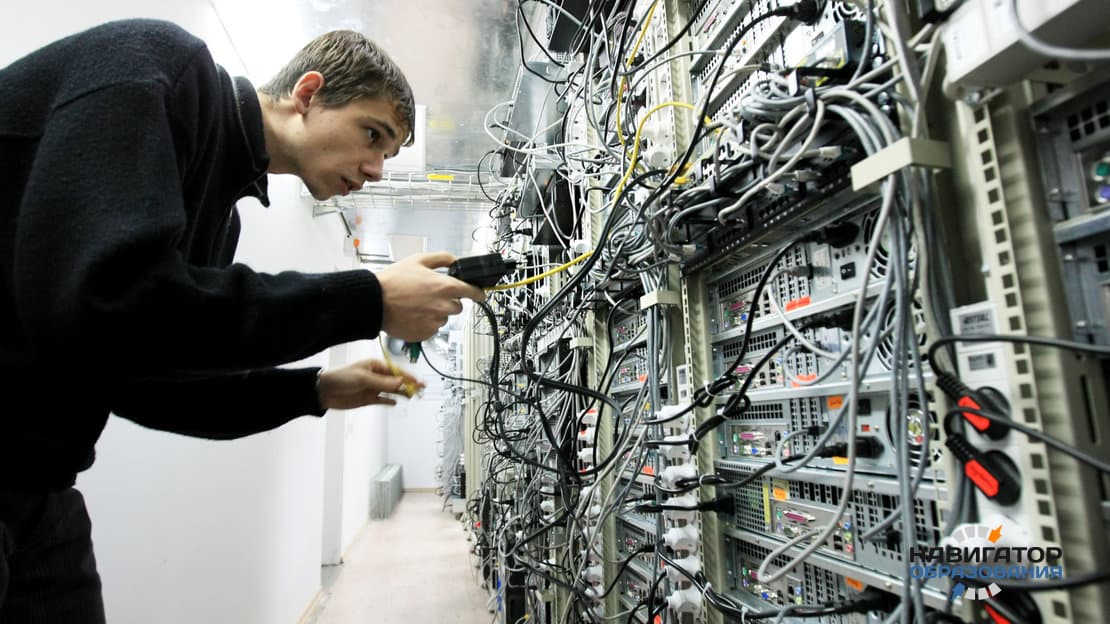 IT-ΡΠΈΡΡΠ΅ΠΌΠ½ΡΠΉ Π°Π΄ΠΌΠΈΠ½ΠΈΡΡΡΠ°ΡΠΎΡ
